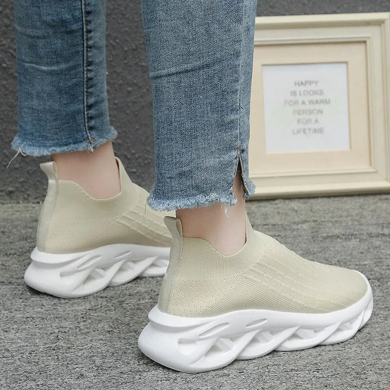 Breathable Knit Platform Women's Sneakers  Summer Non-slip Casual Sports Shoes Ladies Slip on Soft Sole Sneaker Shoes Flats