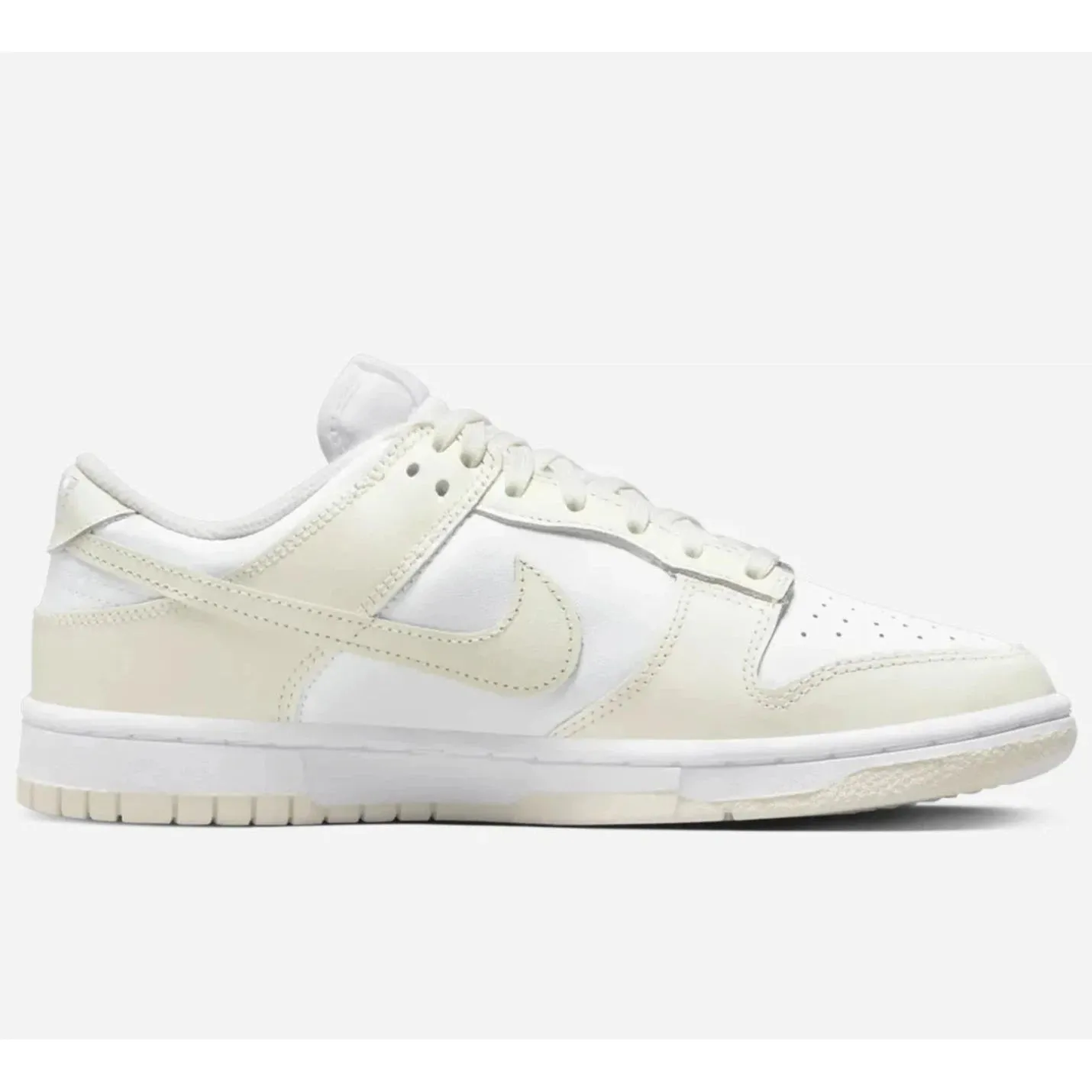 Nike Dunk Low 'Coconut Milk' W