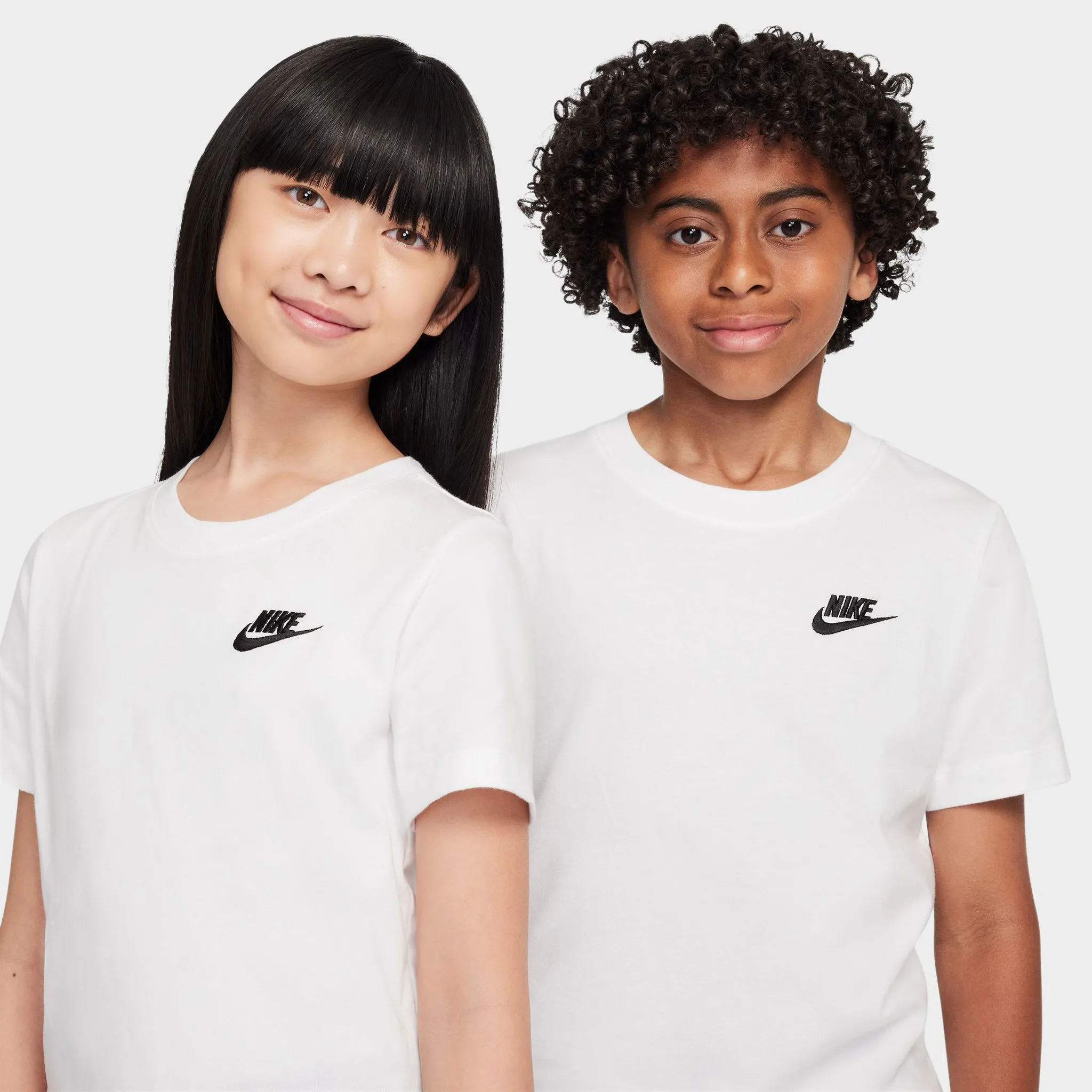 Nike Juniors' Futura T-Shirt  / White