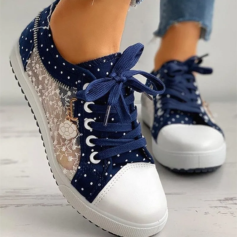 Women Shoes 2022 Fashion Summer Casual Shoes Cutouts Lace Canvas Hollow Breathable Platform Flat Shoes Woman Sneakers