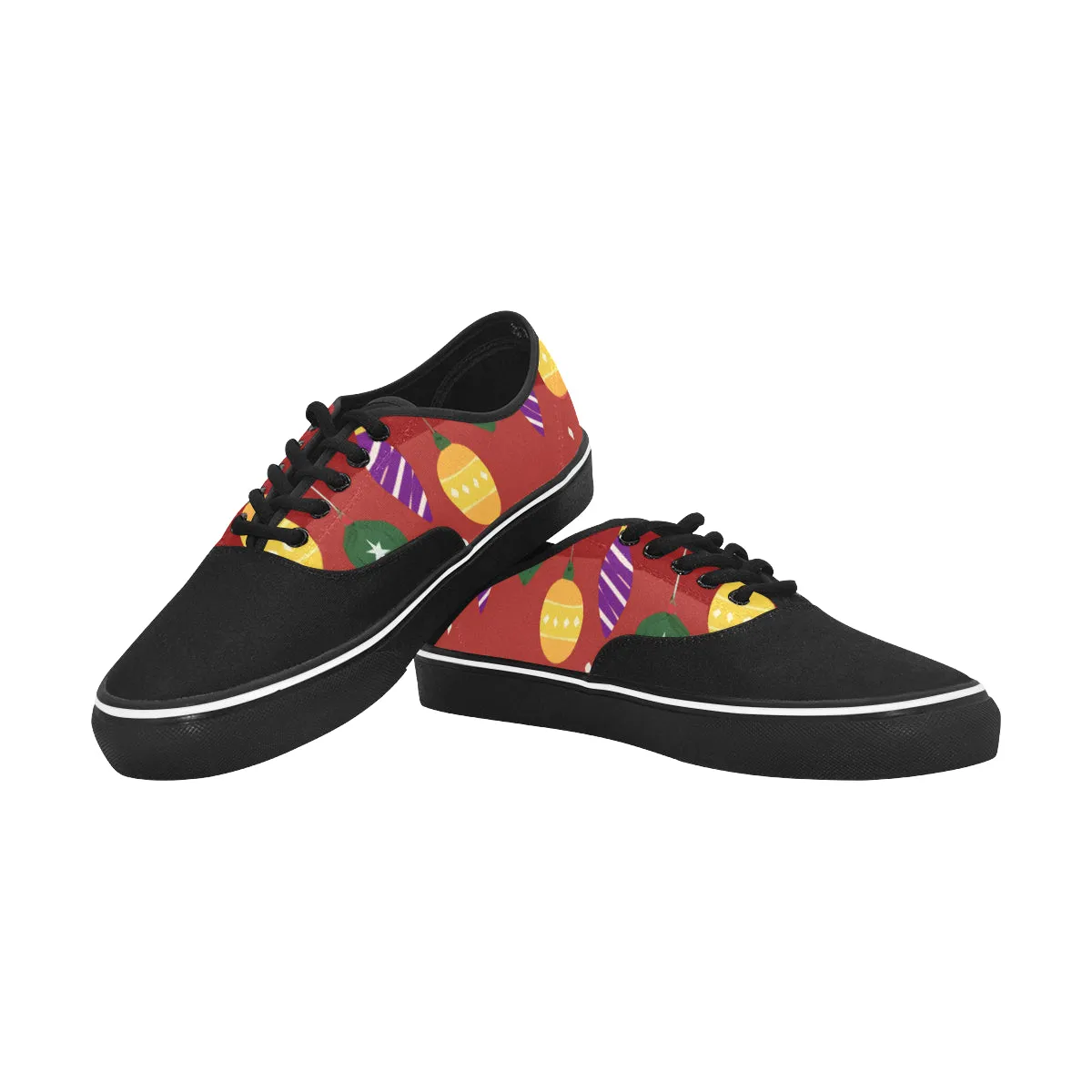 Women's Christmas Lights Print Canvas Low Top Shoes (Black)